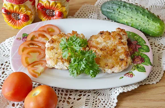 Шницель из курицы по-столичному