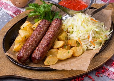 Колбаска из мраморной говядины